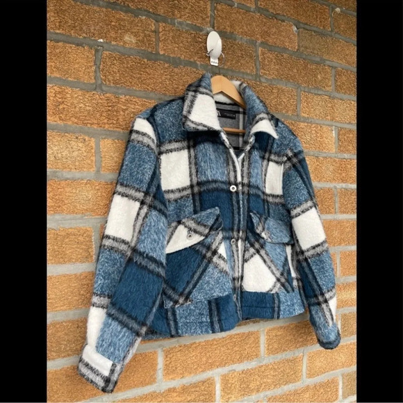 ZARA CROPPED PLAID OVER SHIRT BLUE/ WHITE SMALL - Picture 3 of 9
